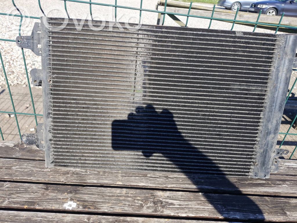 A/C cooling radiator (condenser)