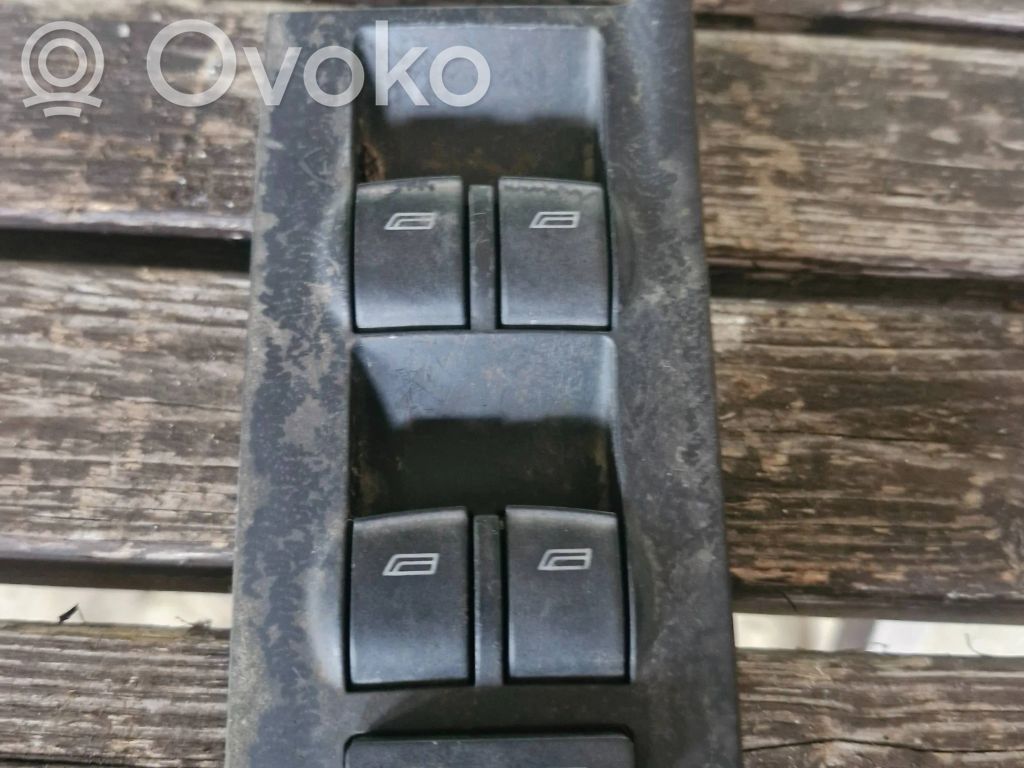 Electric window control switch