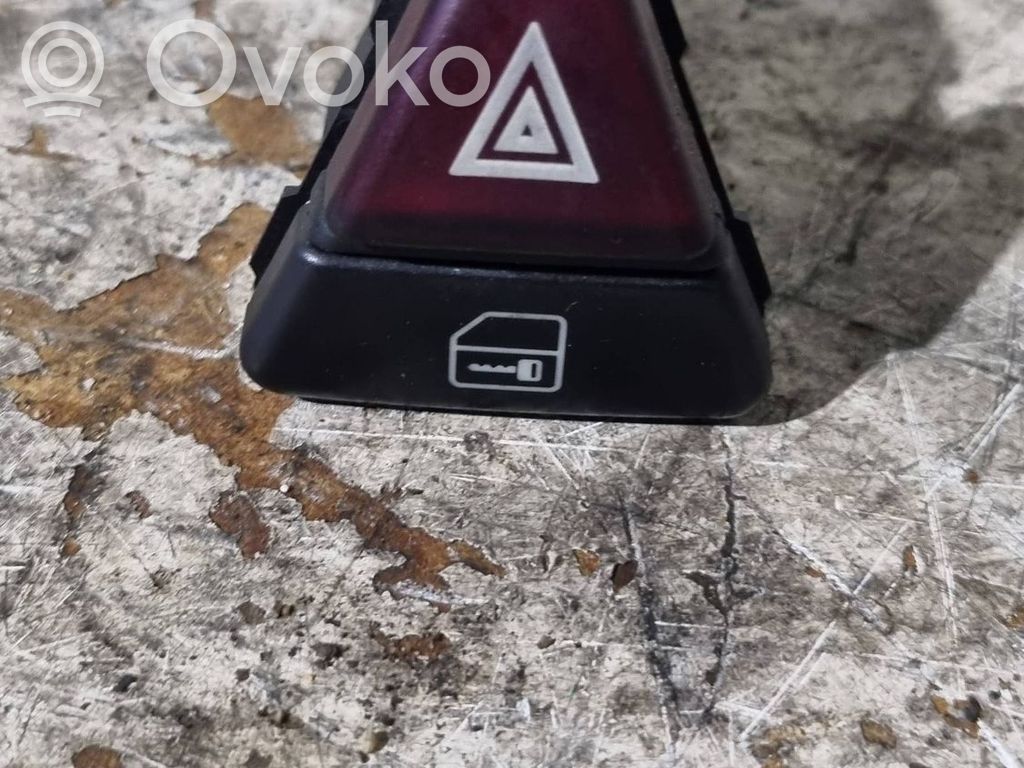 Mercedes-Benz A W168 Hazard light switch 