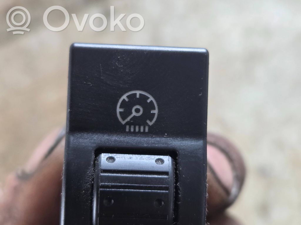 Panel lighting control switch   BP4K66690,04057800,41210