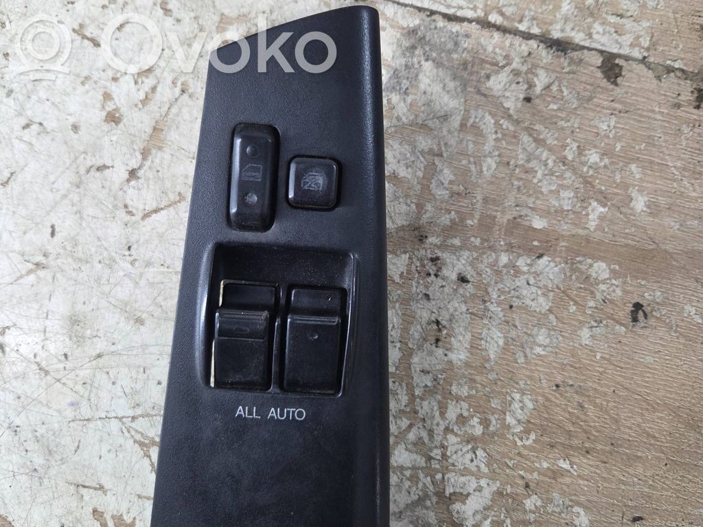 Toyota Corolla E120 E130 Electric window control switch 