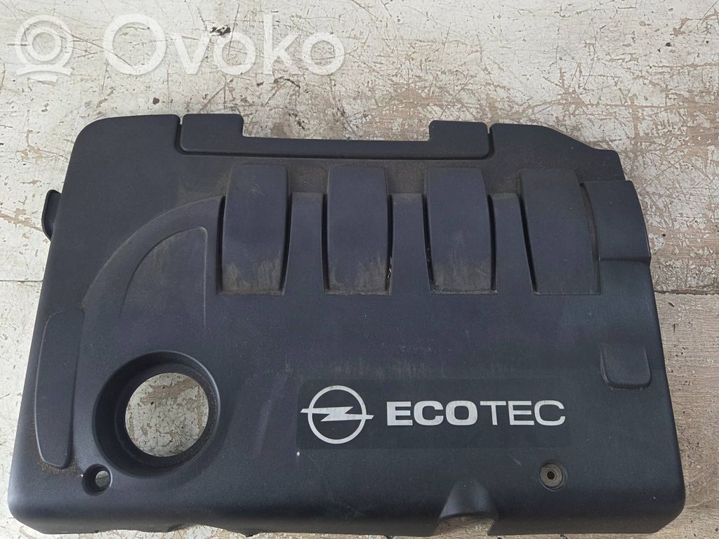 Opel Astra H Capac protecție motor 