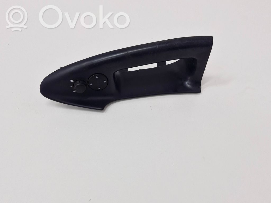 Audi A4 S4 B5 8D Interruptor del espejo lateral 