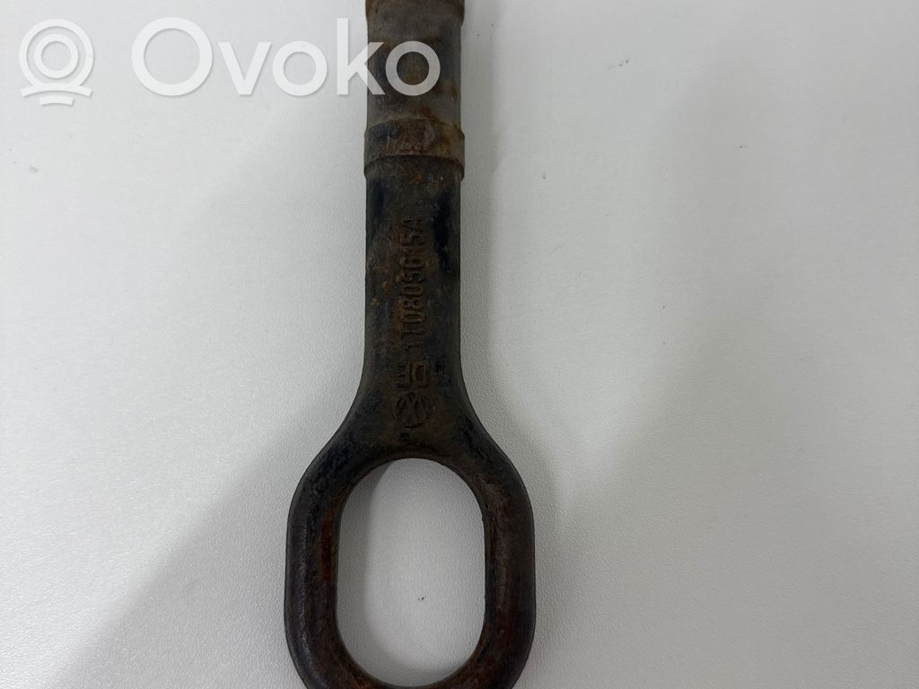 Anillo de remolque   1T0805615A