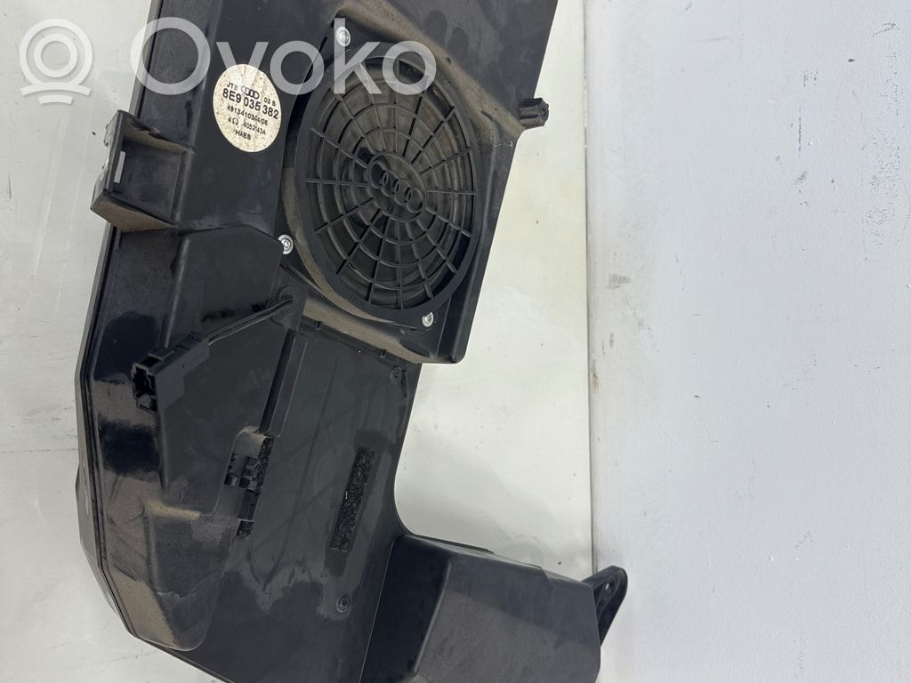 Audi A4 S4 B6 8E 8H Głośnik niskotonowy 