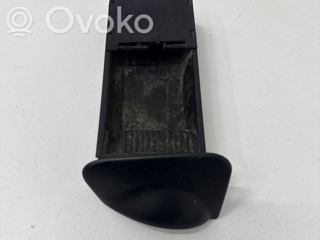 Ford Focus Car ashtray 