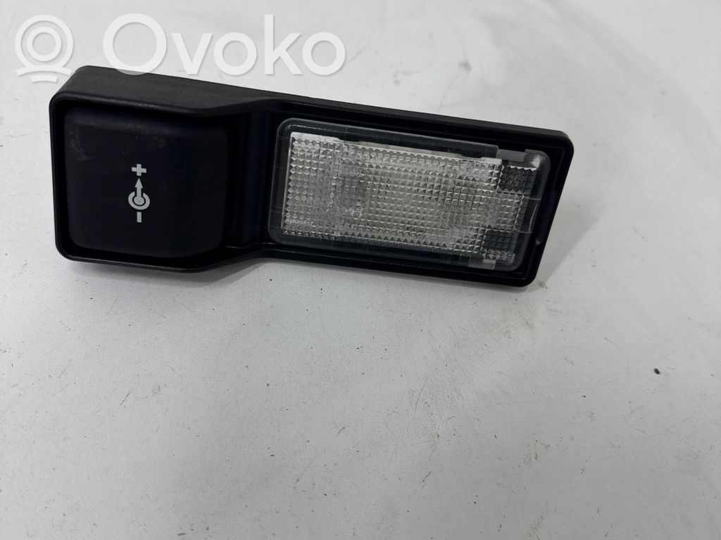 BMW 1 E81 E87 Sonstige Leuchte Innenraum 