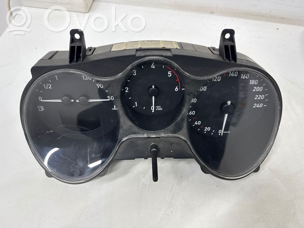 Seat Altea Geschwindigkeitsmesser Cockpit 