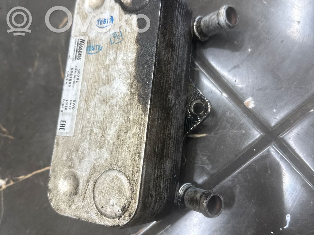 Opel Zafira A Engine oil radiator 