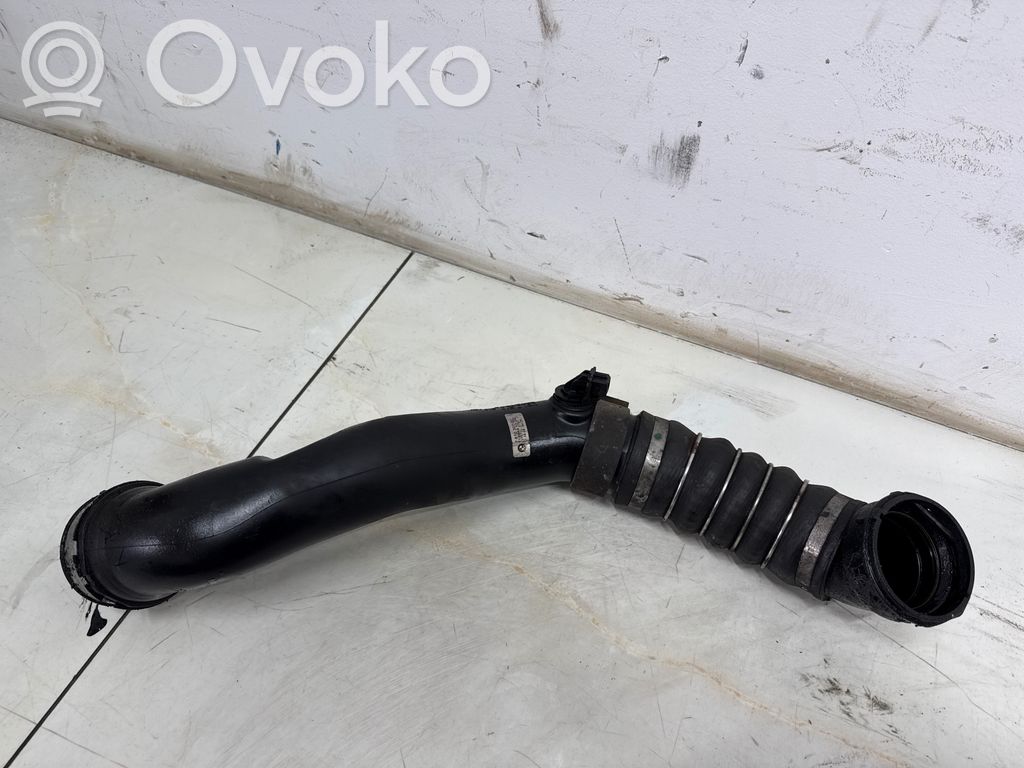 BMW X5 E70 Furtun/conductă intercooler 