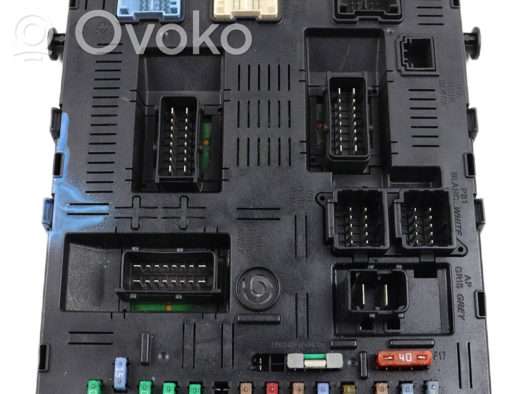 Citroen C4 I Module de fusibles 
