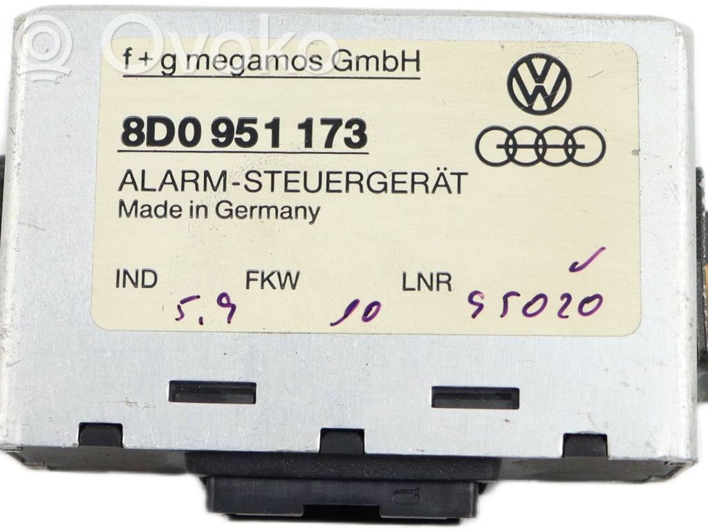 Audi A4 S4 B5 8D Alarm control unit/module 