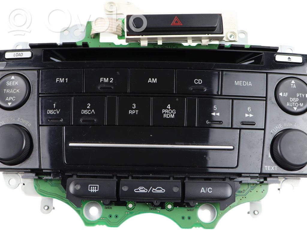Mazda 6 Radio/CD/DVD/GPS head unit 