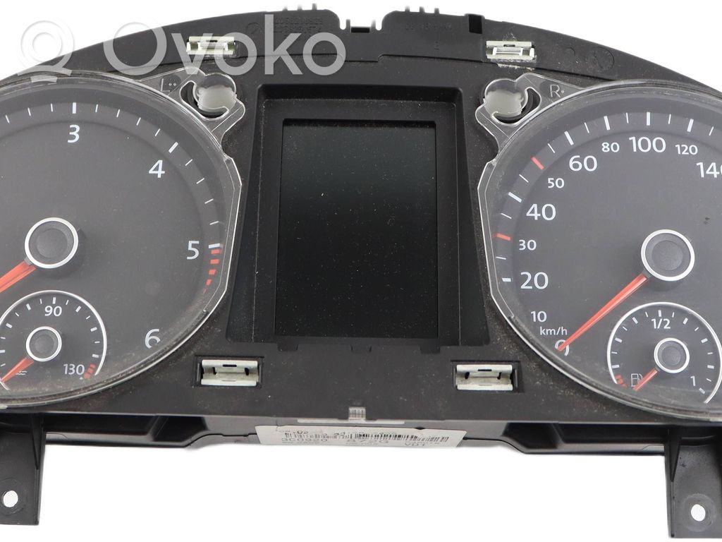 Volkswagen PASSAT B6 Speedometer (instrument cluster) 