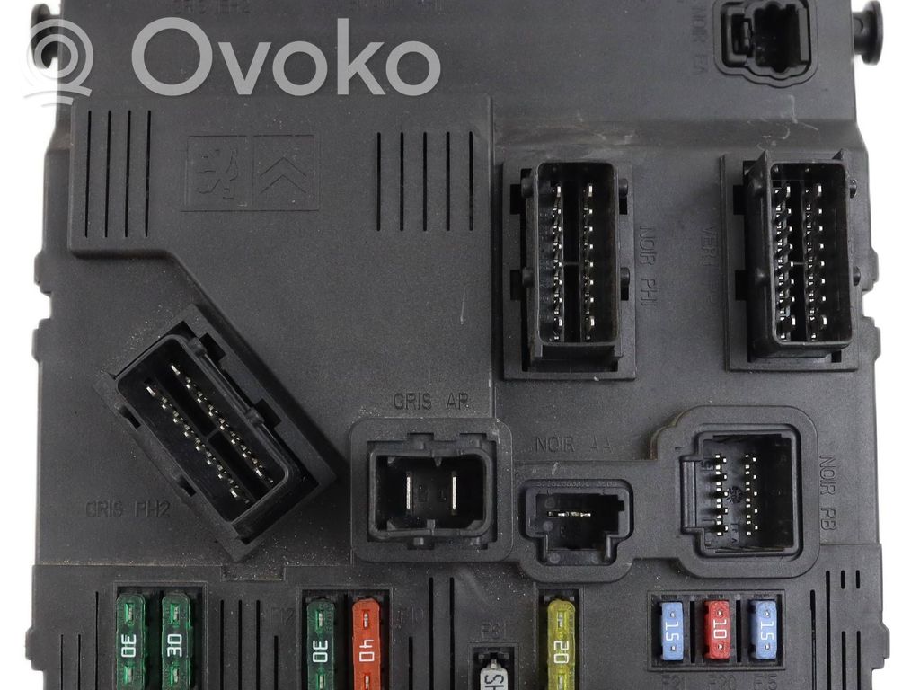 Peugeot 206 Fuse module 