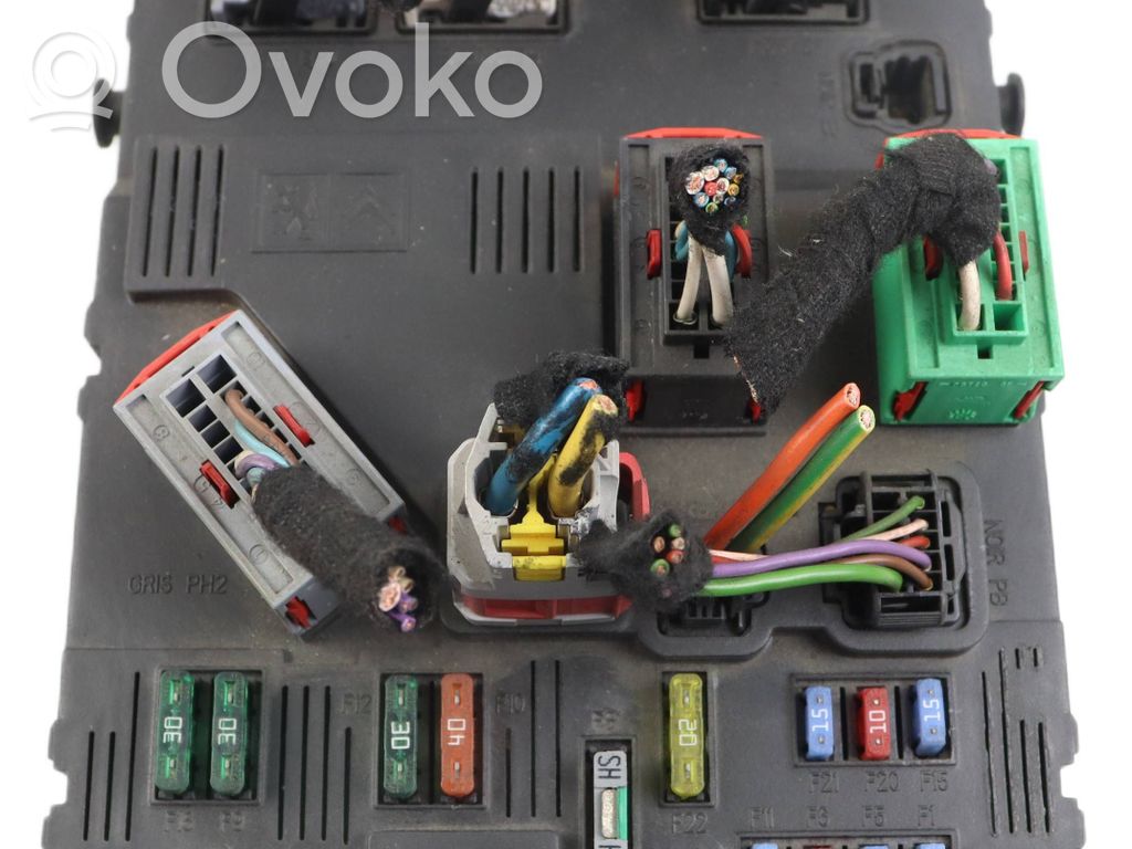 Citroen C3 Saugiklių blokas 