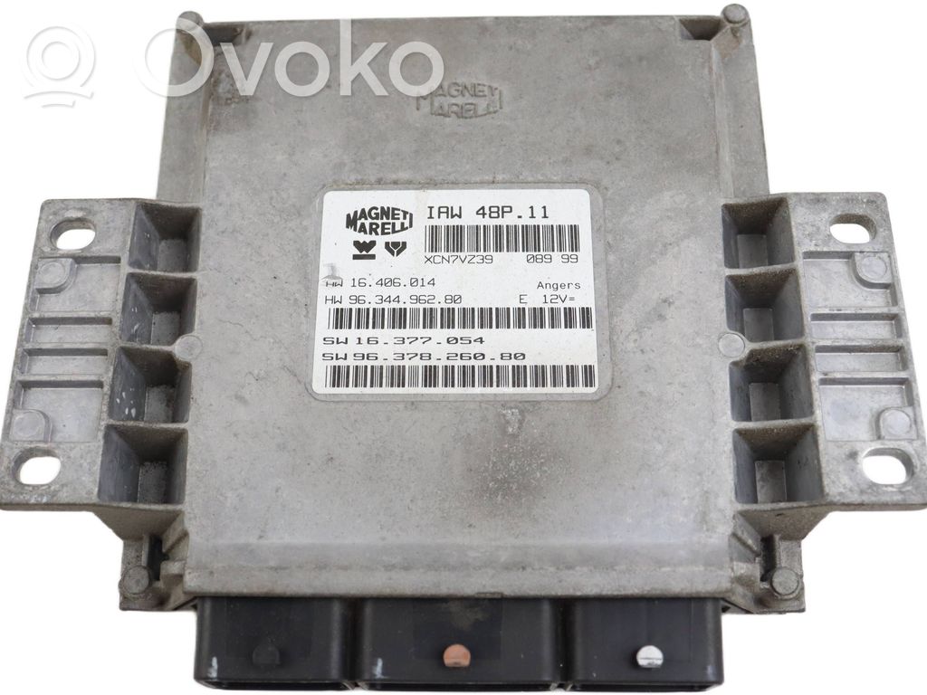 Peugeot 406 Engine control unit/module 