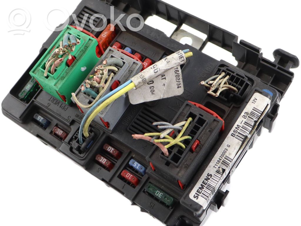 Peugeot 206 Fuse module 