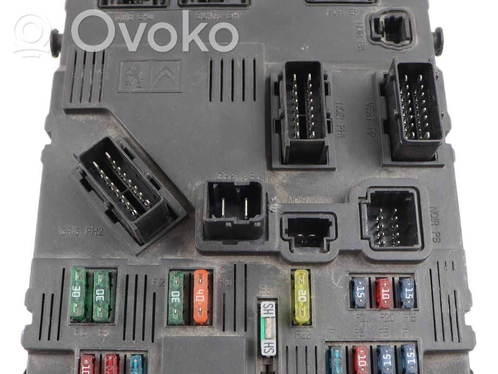 Citroen C2 Fuse module 