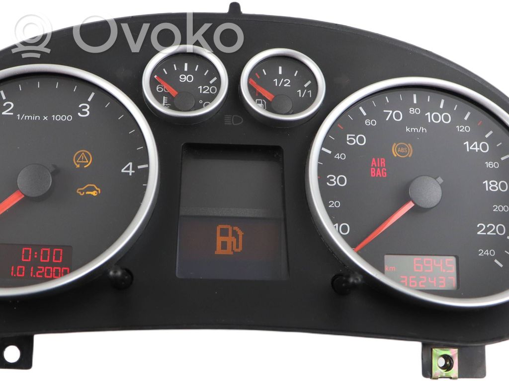 Audi A2 Speedometer (instrument cluster) 
