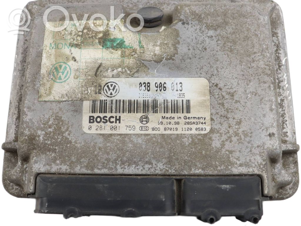 Volkswagen Golf IV Engine control unit/module 