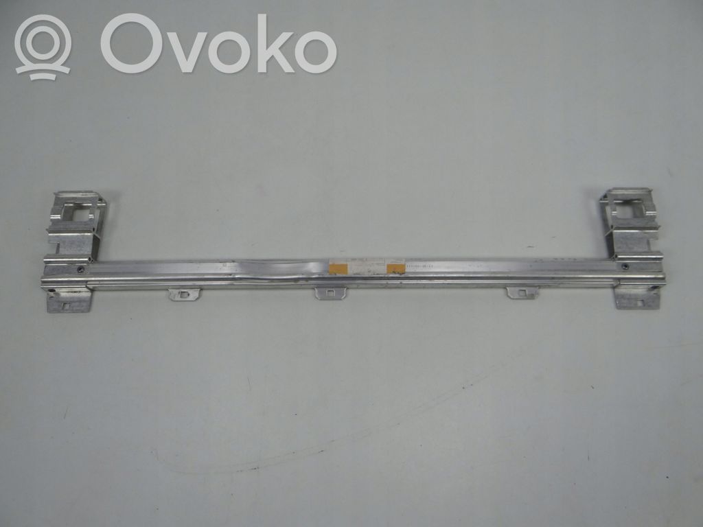 BMW 2 F46 Panel mocowanie chłodnicy / dół 