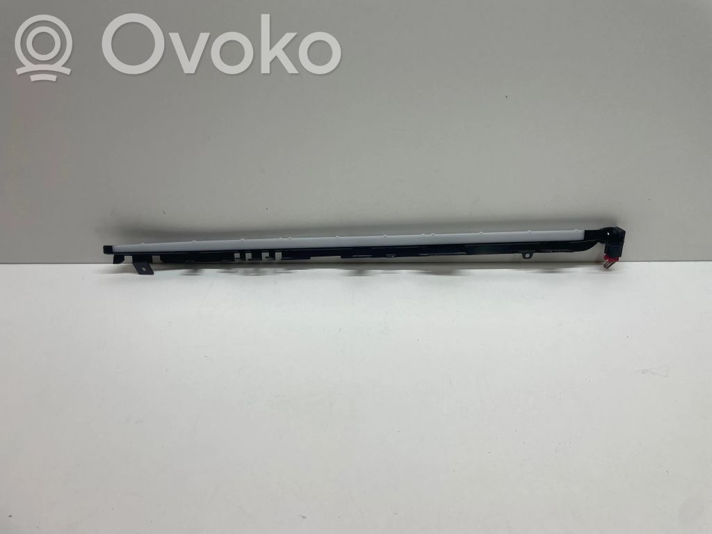 Panel trim   4M8947198B,4M8947198,4M8947198D