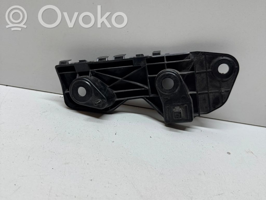 Mazda CX-3 Front bumper mounting bracket 