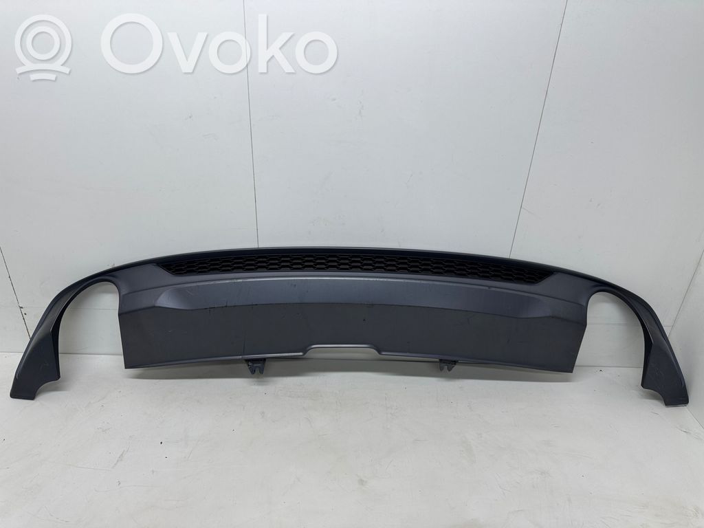 Audi A5 Moldura inferior del parachoques trasero 