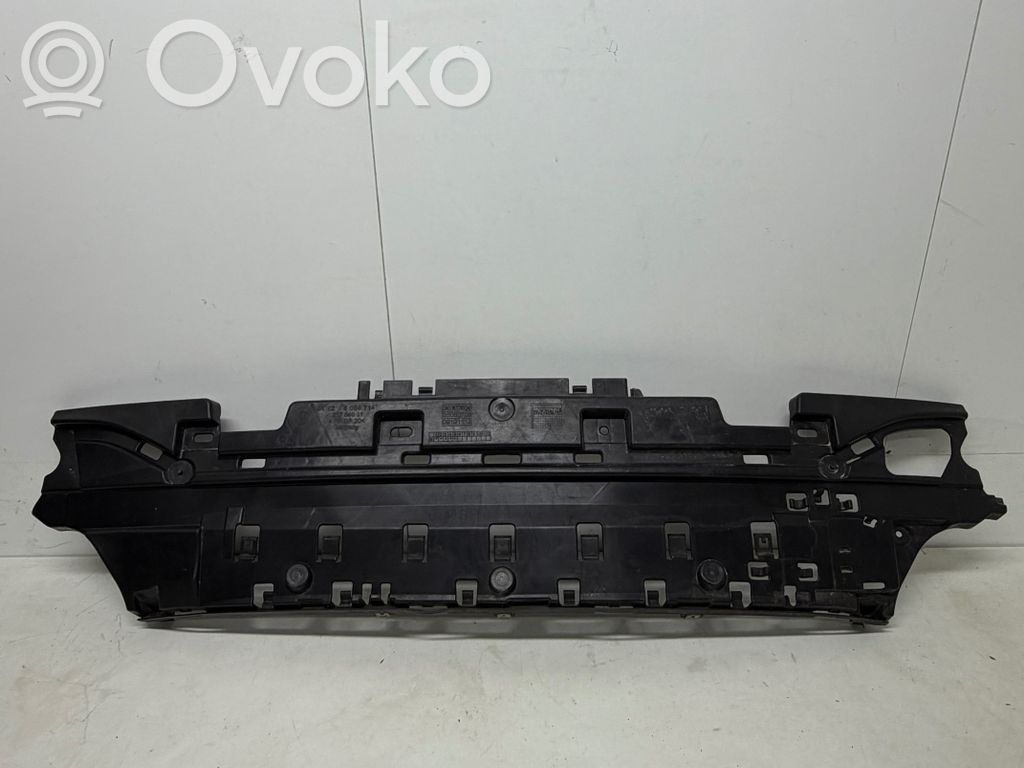 BMW 5 G30 G31 G38 Rear bumper mounting bracket 