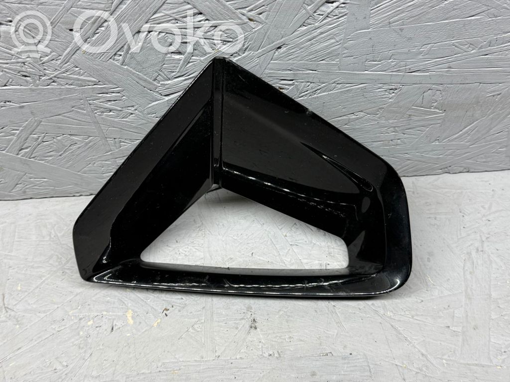 Audi e-tron Front bumper lower grill 