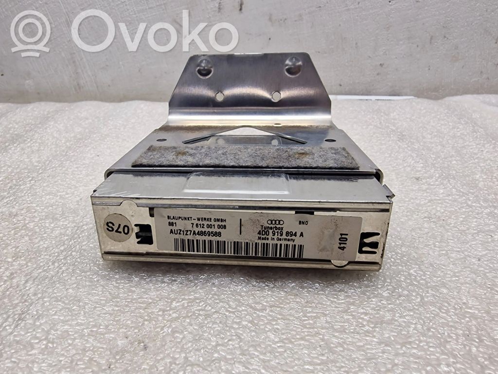 Audi A8 S8 D2 4D GPS navigation control unit/module 