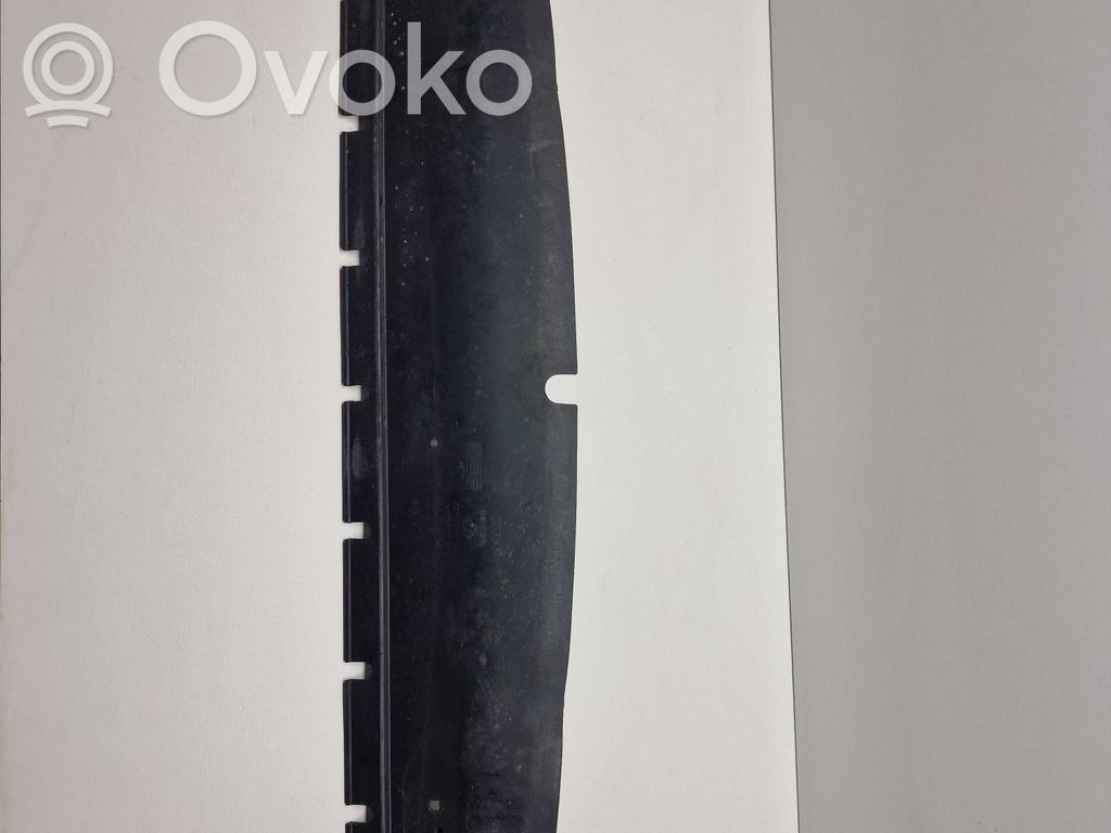 Audi A8 S8 D2 4D Radiatoru dekoratīvā apdare 
