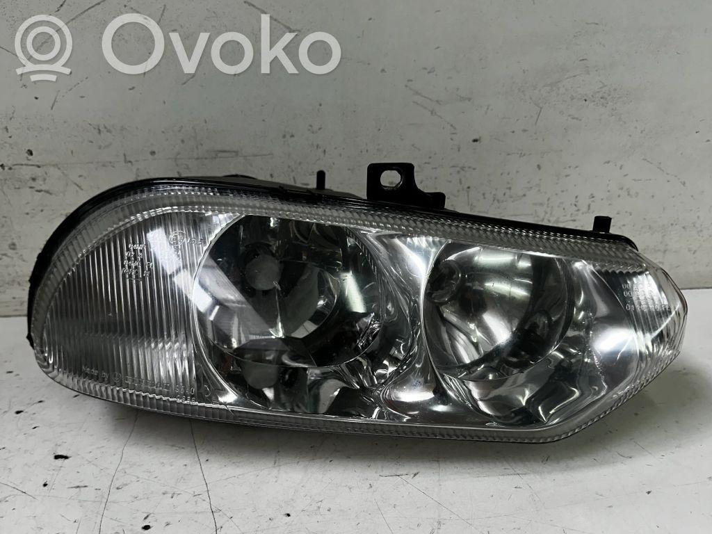 Alfa Romeo 156 Phare frontale 