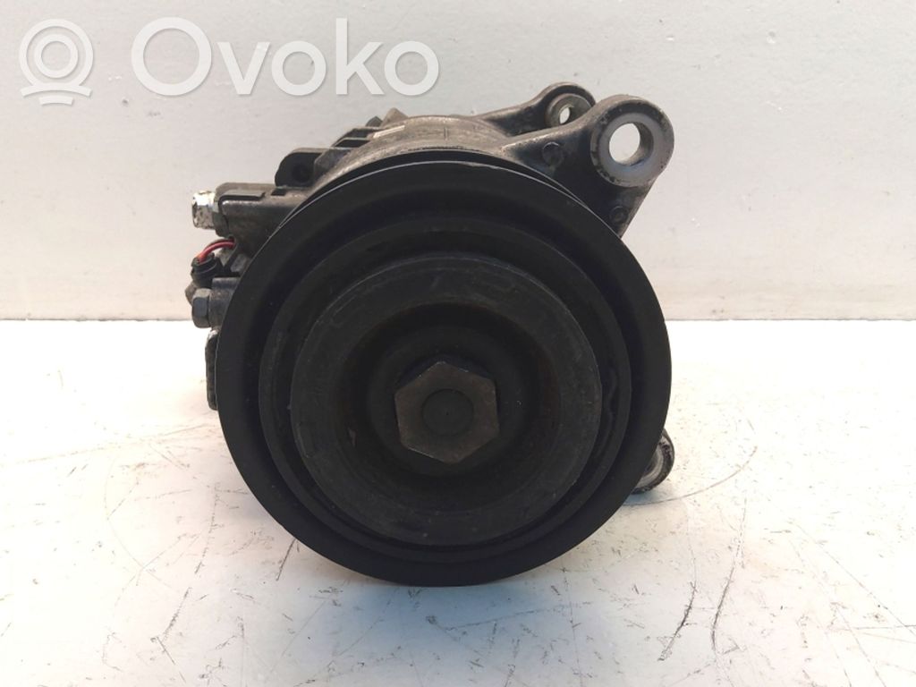 BMW 3 F30 F35 F31 Air conditioning (A/C) compressor (pump) 