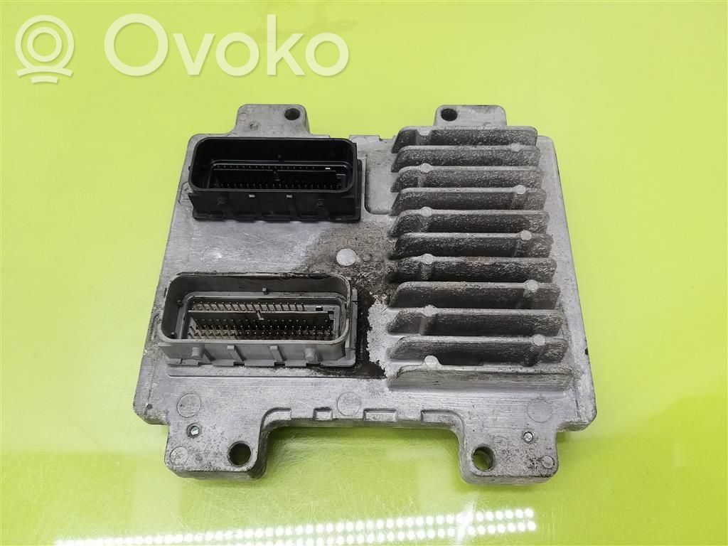 Chevrolet HHR Engine control unit/module 