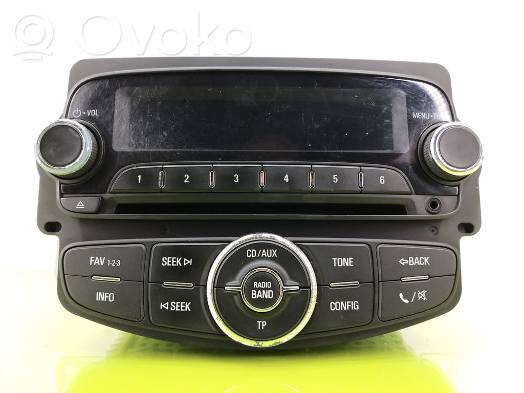 Chevrolet Aveo Radio/CD/DVD/GPS head unit 