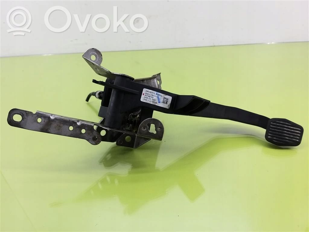 Volvo V50 Pedał gazu / przyspieszenia 