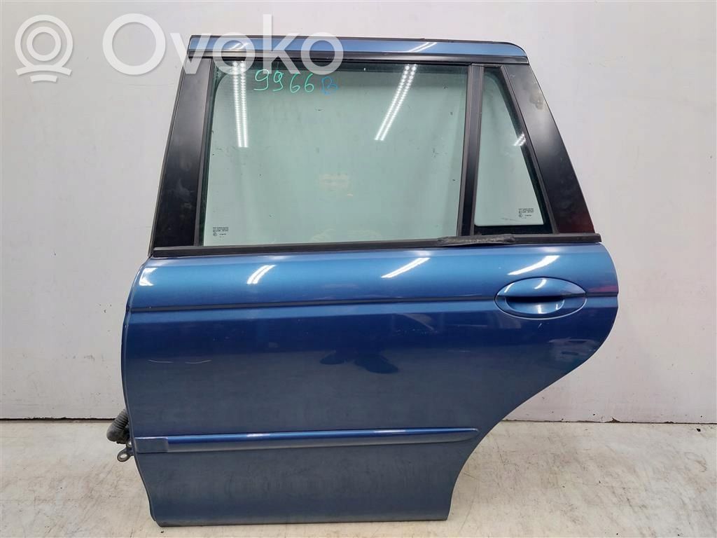 Rear door