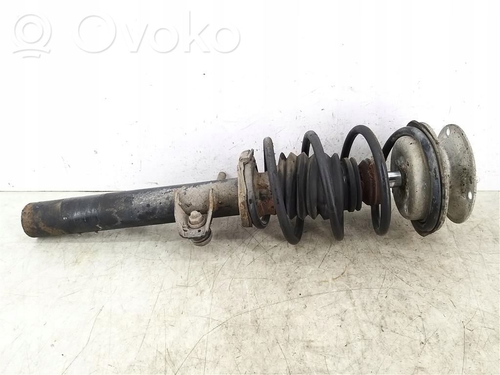 BMW 1 E81 E87 Front shock absorber with coil spring 