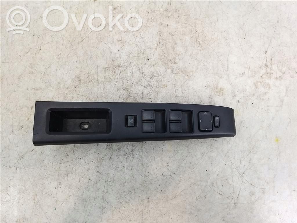Mazda 5 Quarter vent window switch 