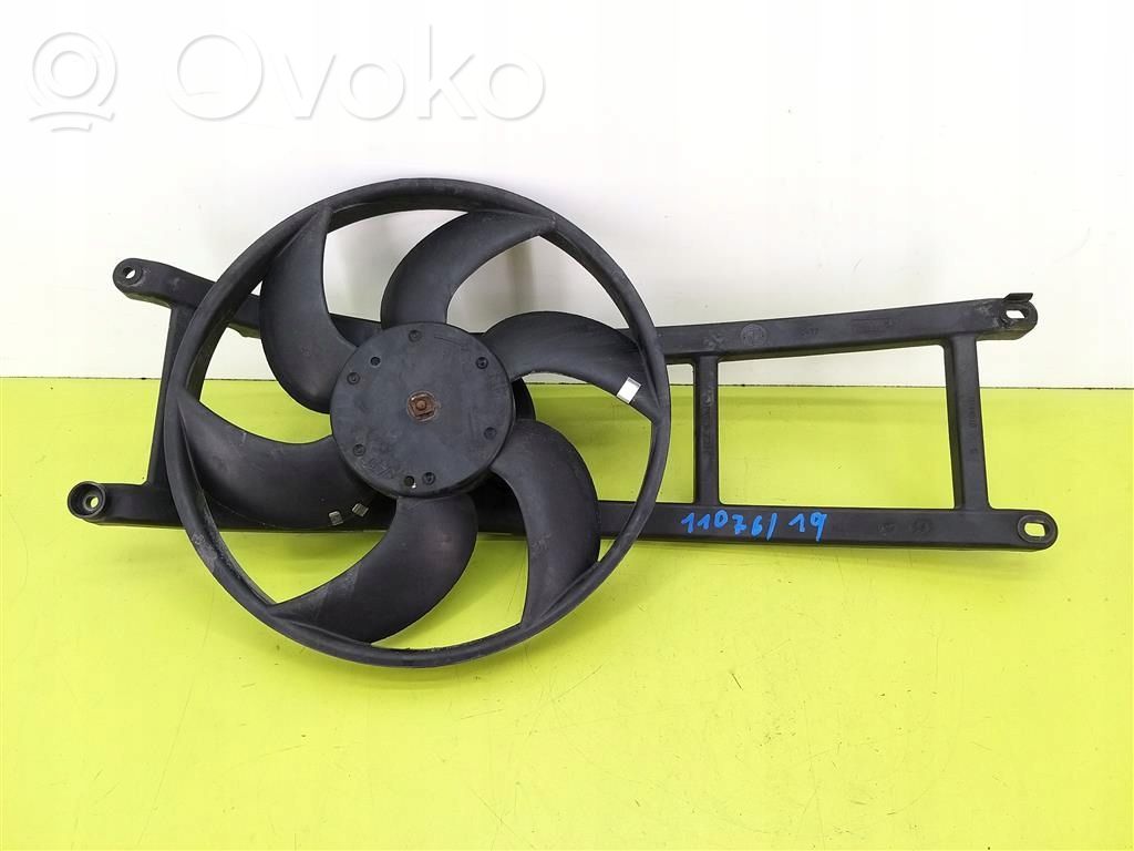 Fiat Panda II Elektryczny wentylator chłodnicy 