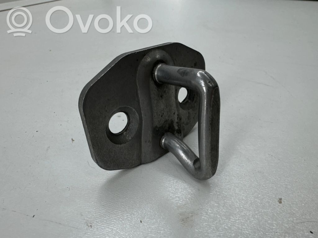 Rear door lock loop/hook striker   7394435,5704417C