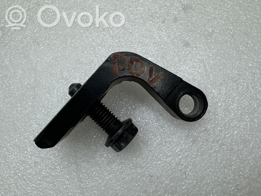 BMW i3 Front door upper hinge 