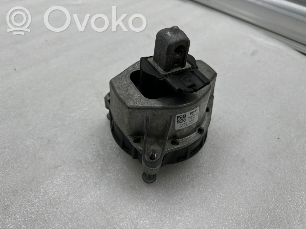 BMW 3 G20 G21 Engine mount bracket 