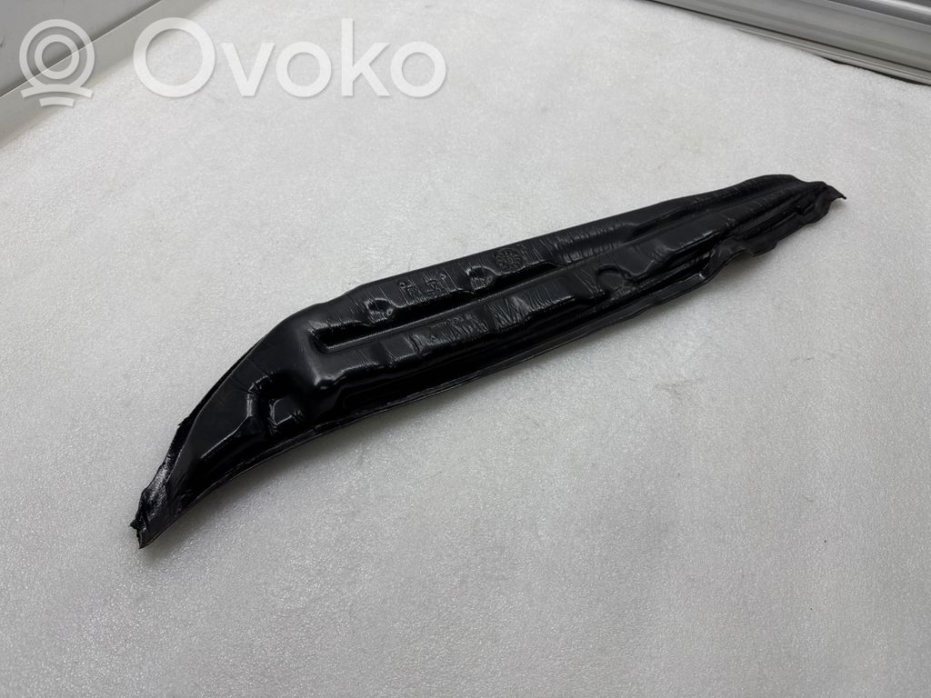 Putoplastas sparno   105042000A