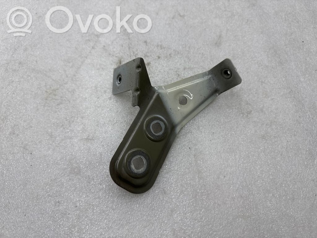 BMW 3 G20 G21 Fender mounting bracket 