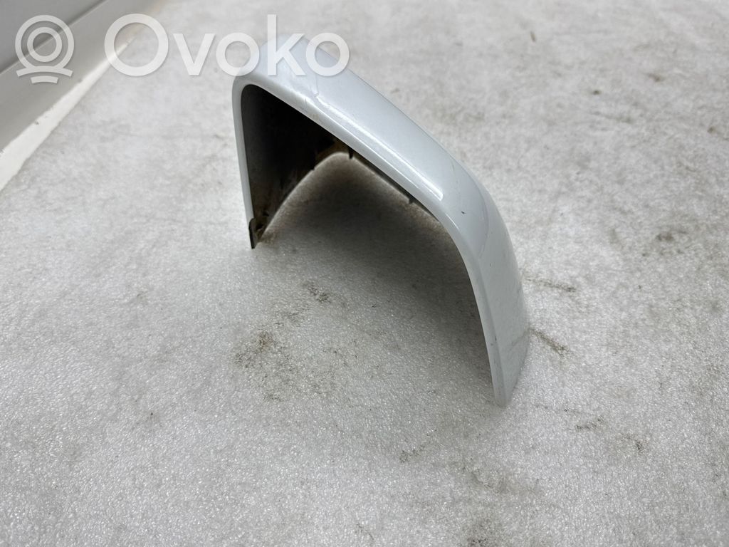 Tesla Model Y Veidrodėlio plastikinė apdaila 
