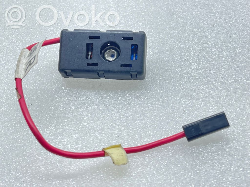 Antenos stiprintuvas   168020900A