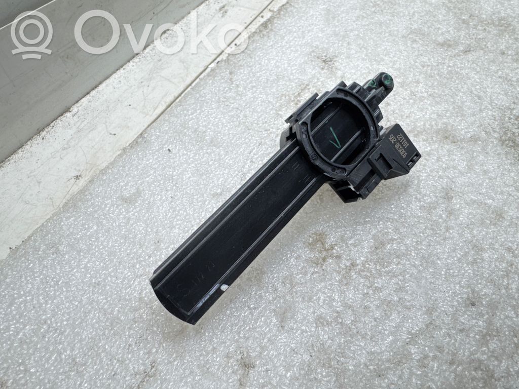Tesla Model Y Amortyzator schowka na rękawiczki 